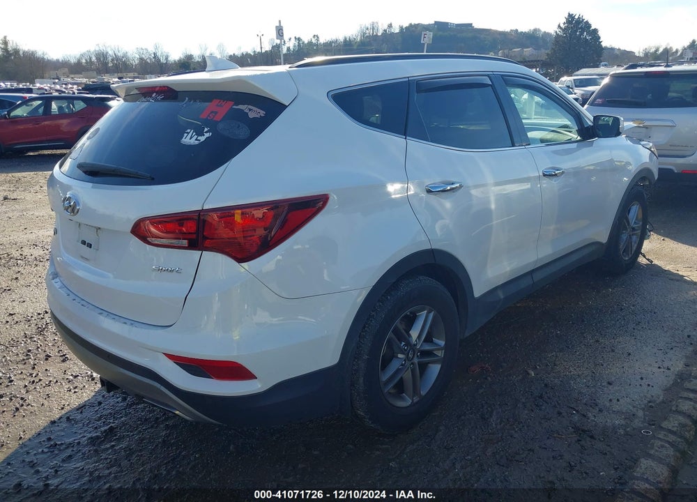 2017 HYUNDAI SANTA FE SPORT 2.4L VIN: 5XYZU3LB0HG398861