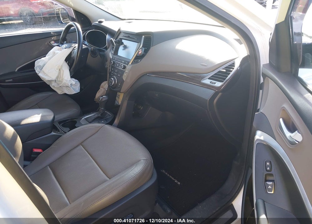 2017 HYUNDAI SANTA FE SPORT 2.4L VIN: 5XYZU3LB0HG398861