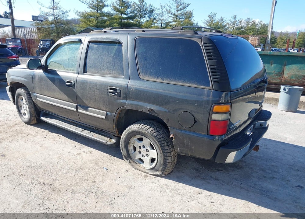 2004 CHEVROLET TAHOE LS VIN: 1GNEK13Z04J279876