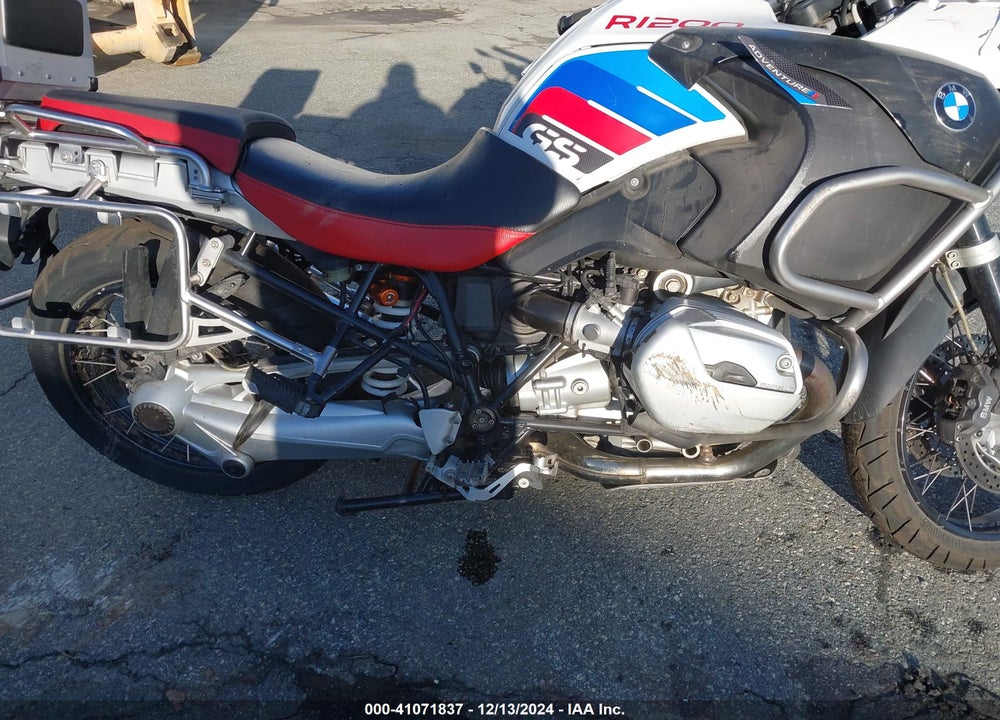 2006 BMW R1200 GS ADVENTURE VIN: WB10397076ZP60476