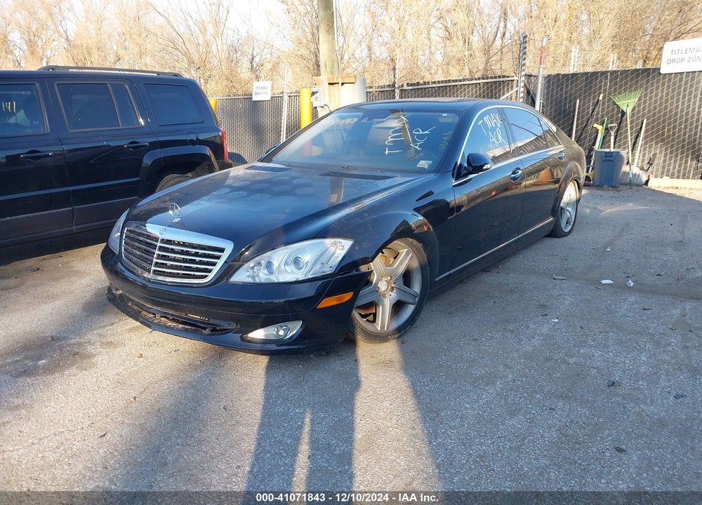 2007 MERCEDES-BENZ S 550 VIN: WDDNG71X07A057444
