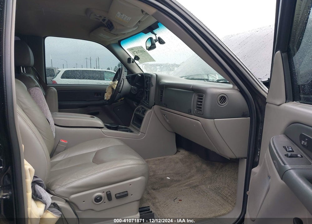 2003 CHEVROLET SUBURBAN 1500 Z71 VIN: 3GNFK16Z83G114674