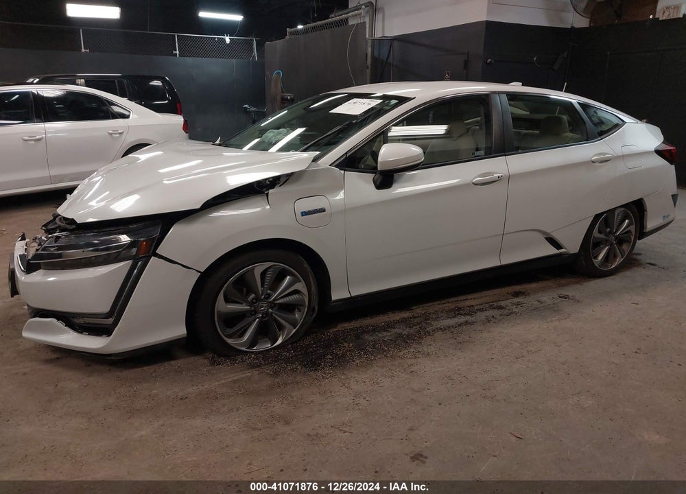 2018 HONDA CLARITY PLUG-IN HYBRID VIN: JHMZC5F11JC015021