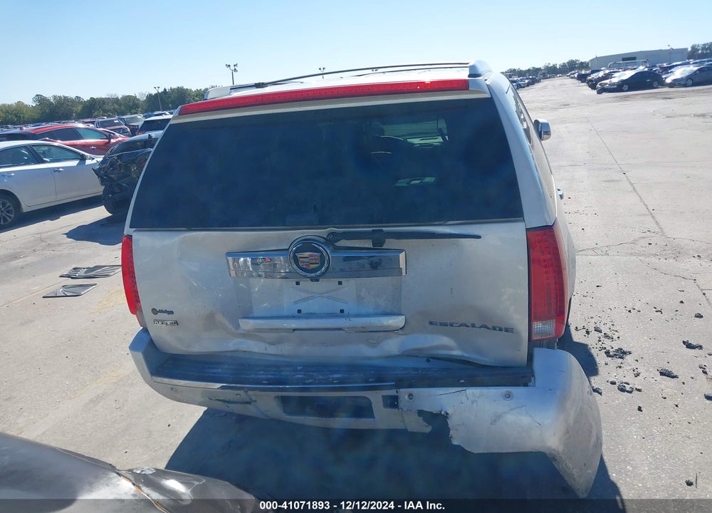 2012 CADILLAC ESCALADE STANDARD VIN: 1GYS3AEF0CR107370
