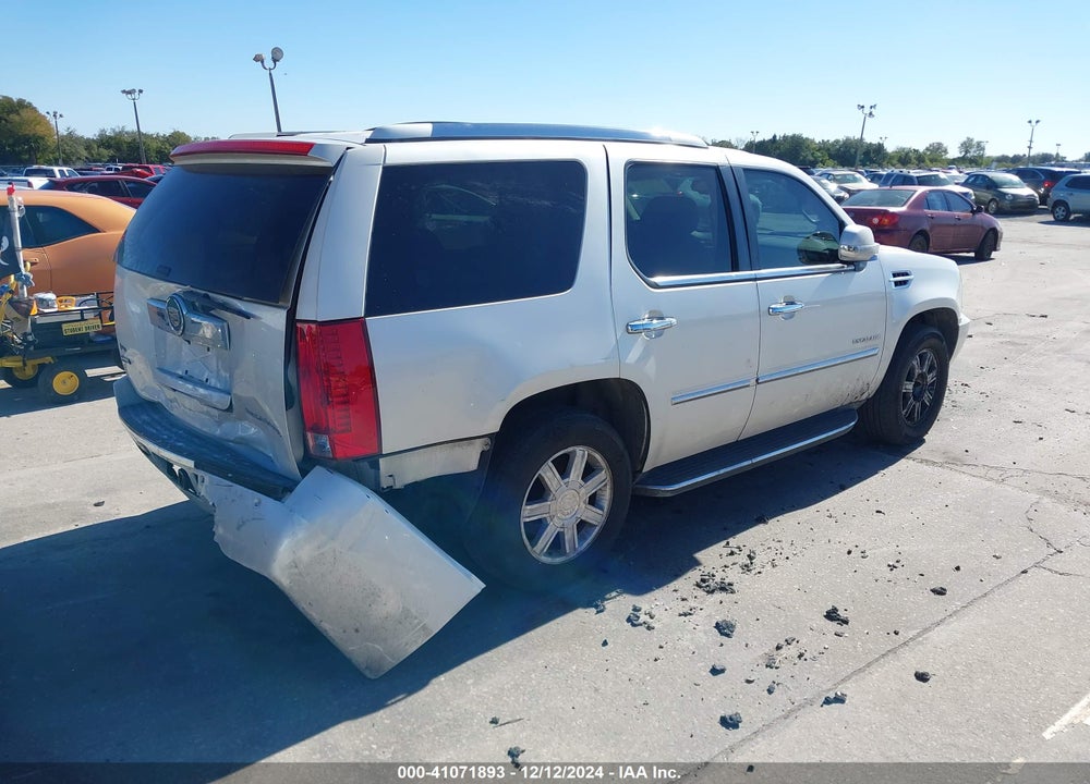 2012 CADILLAC ESCALADE STANDARD VIN: 1GYS3AEF0CR107370
