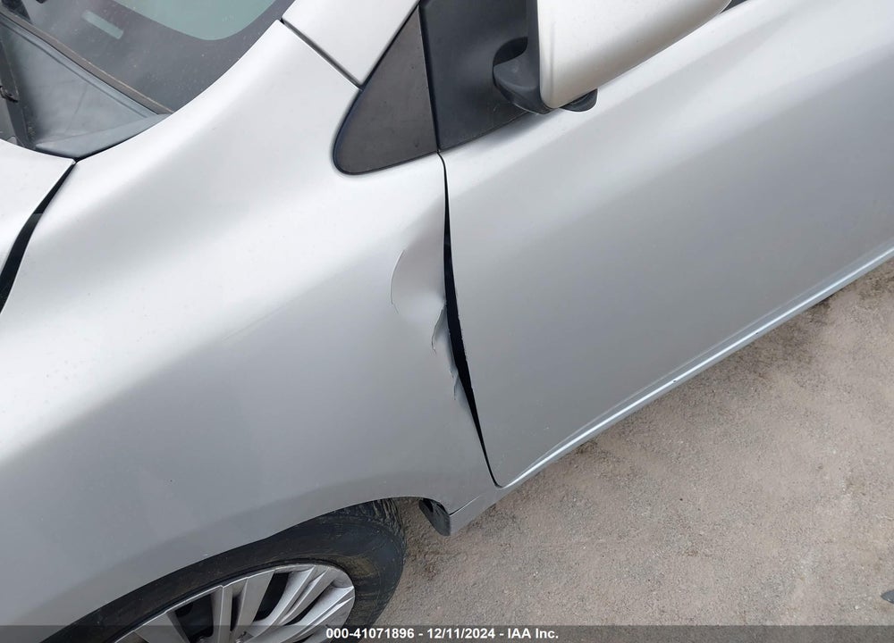 2009 TOYOTA COROLLA LE VIN: 1NXBU40E09Z117448
