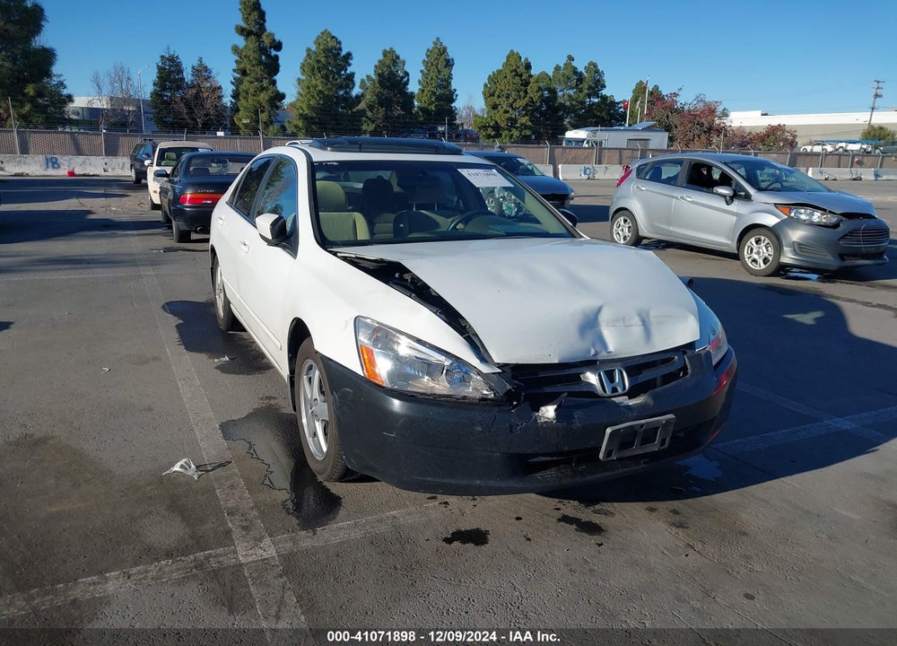 2005 HONDA ACCORD 2.4 EX VIN: 1HGCM55705A064904