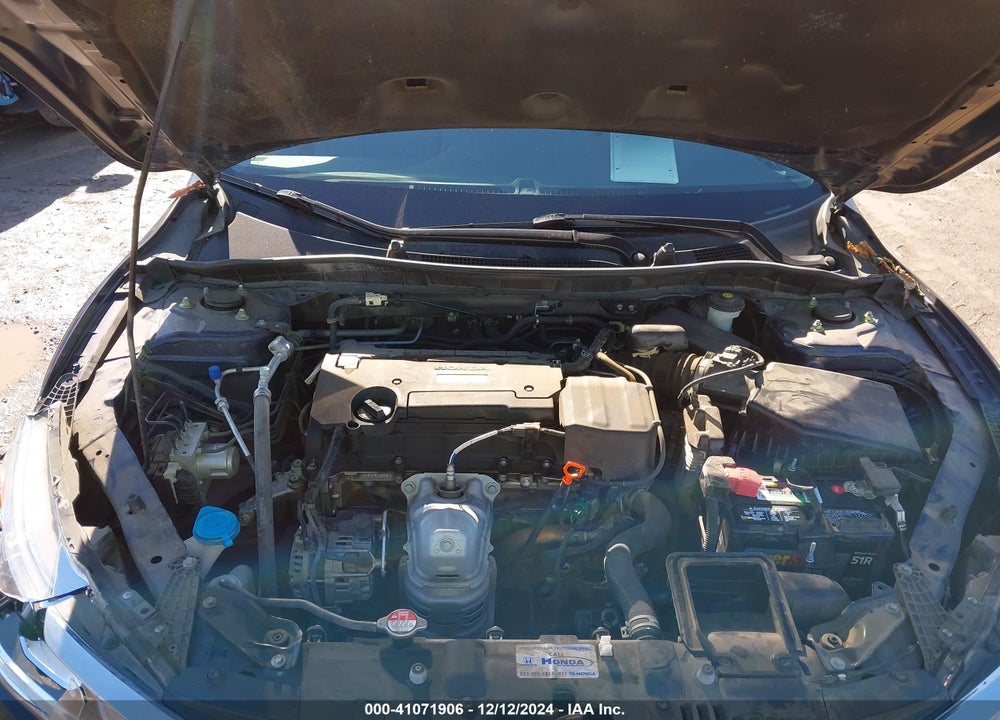 2017 HONDA ACCORD LX VIN: 1HGCR2F39HA106972
