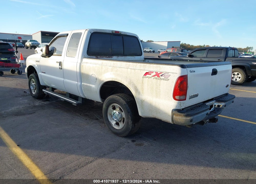 2005 FORD F-250 VIN: 1FTSX21P75EA77874