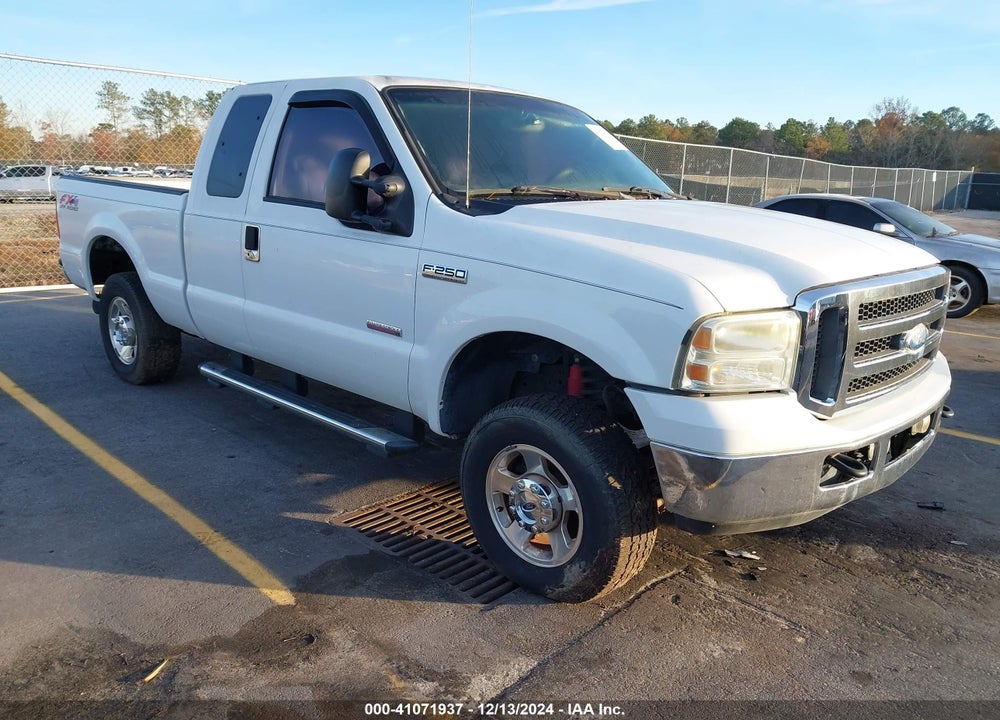 2005 FORD F-250 VIN: 1FTSX21P75EA77874