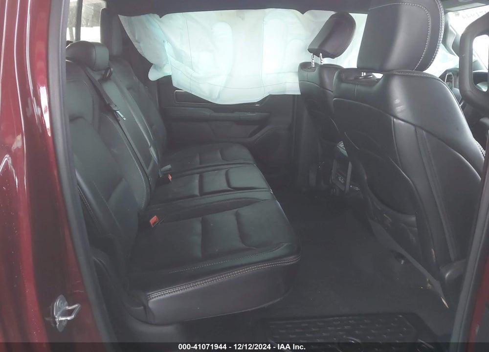 2022 RAM 1500 VIN: 1C6SRFLT8NN361937
