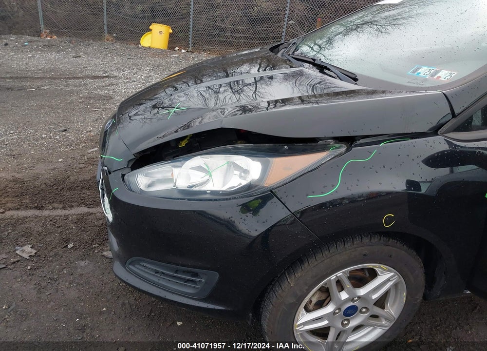 2019 FORD FIESTA SE VIN: 3FADP4BJ8KM145416