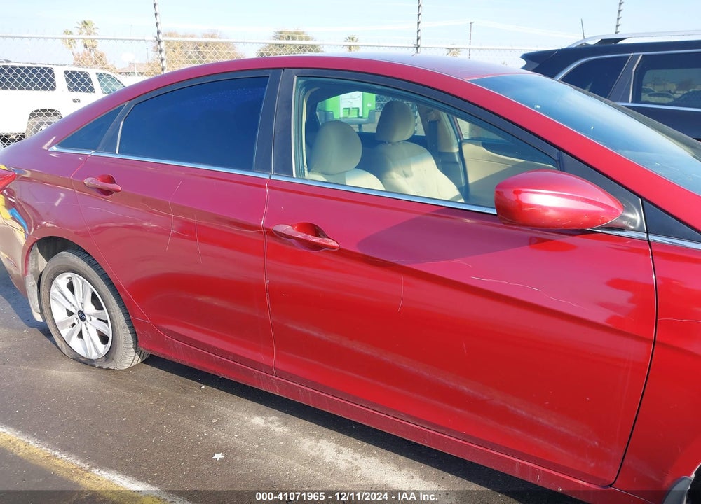 2013 HYUNDAI SONATA GLS VIN: 5NPEB4AC2DH551152