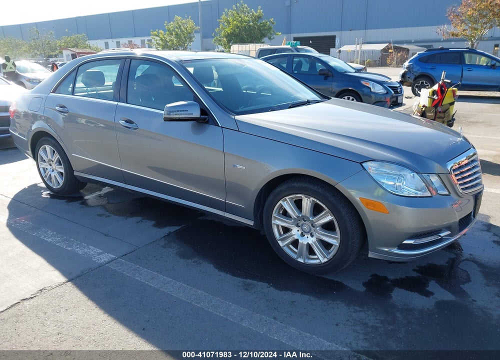 2012 MERCEDES-BENZ E 350 VIN: WDDHF5KB3CA539360
