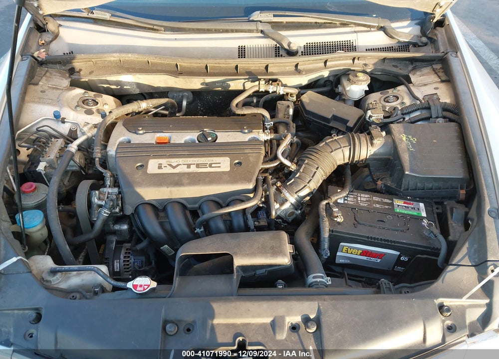 2008 HONDA ACCORD 2.4 LX VIN: 1HGCP26398A158172