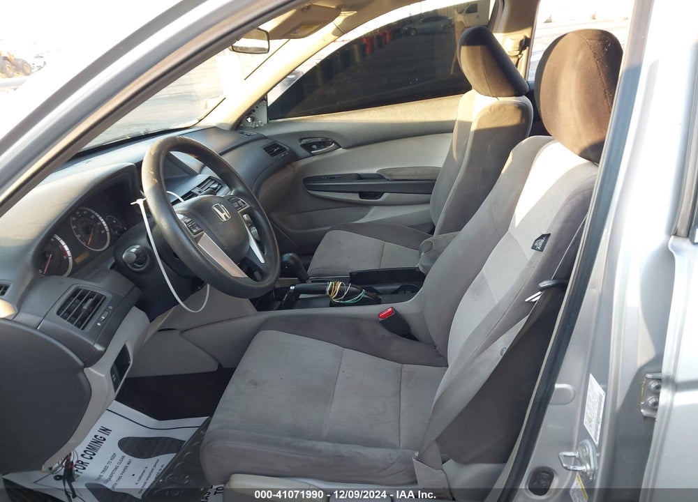 2008 HONDA ACCORD 2.4 LX VIN: 1HGCP26398A158172