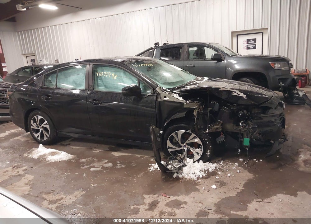 2024 SUBARU LEGACY VIN: 4S3BWAF6XR3009261