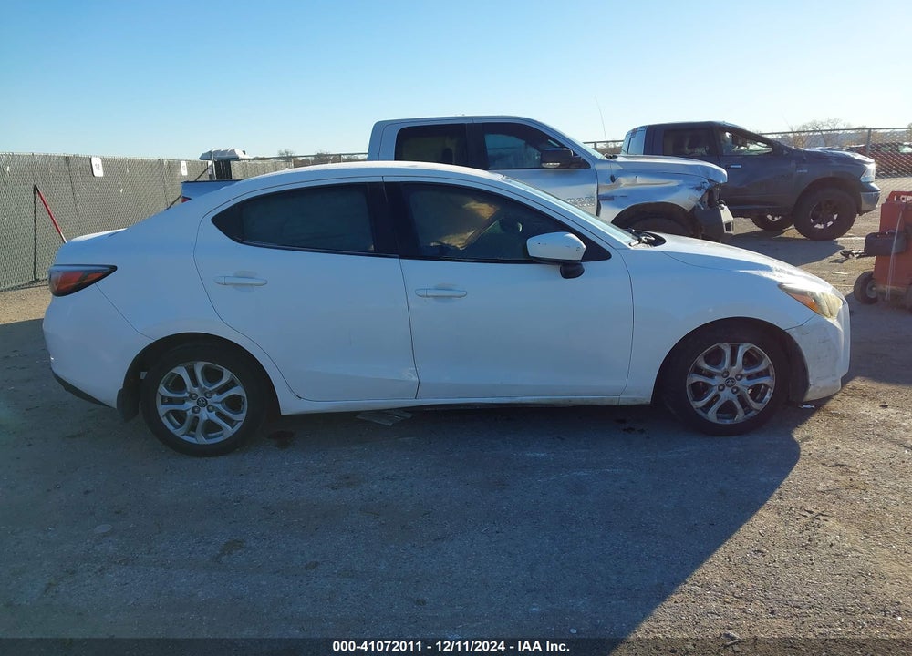 2018 TOYOTA YARIS IA VIN: 3MYDLBYV7JY311423