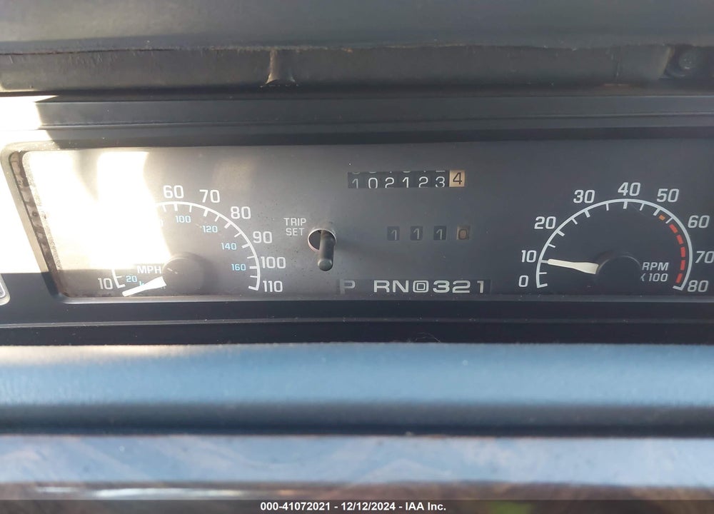 1994 REGAL BUICK  CUSTOM VIN: 2G4WB55L0R1444870