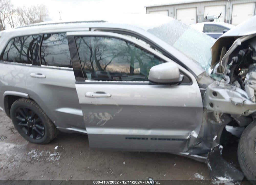 2018 JEEP GRAND CHEROKEE ALTITUDE 4X4 VIN: 1C4RJFAG5JC113221