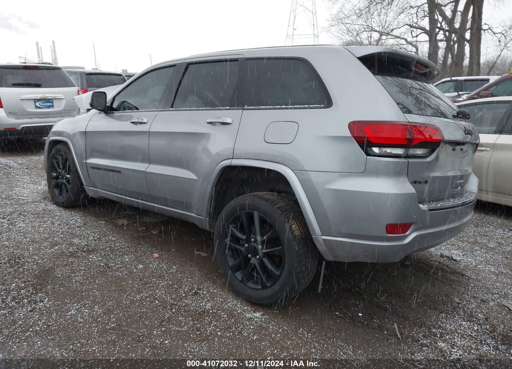 2018 JEEP GRAND CHEROKEE ALTITUDE 4X4 VIN: 1C4RJFAG5JC113221