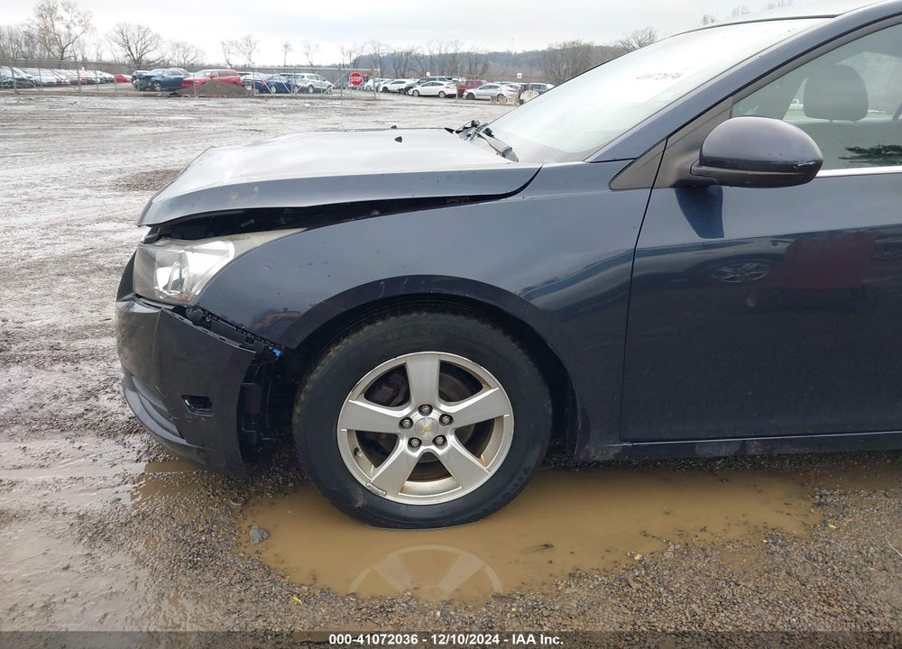 2014 CHEVROLET CRUZE 1LT AUTO VIN: 1G1PC5SB5E7428039