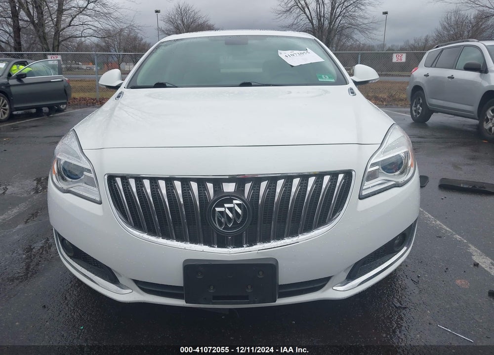 2017 BUICK REGAL TURBO SPORT TOURING VIN: 2G4GL5EX8H9107609