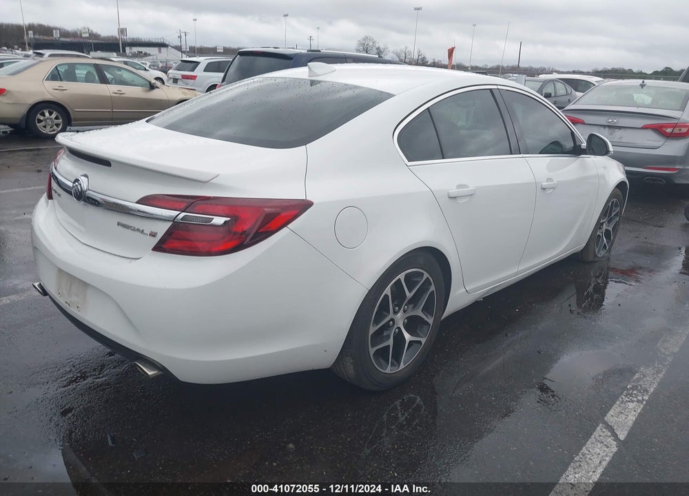 2017 BUICK REGAL TURBO SPORT TOURING VIN: 2G4GL5EX8H9107609