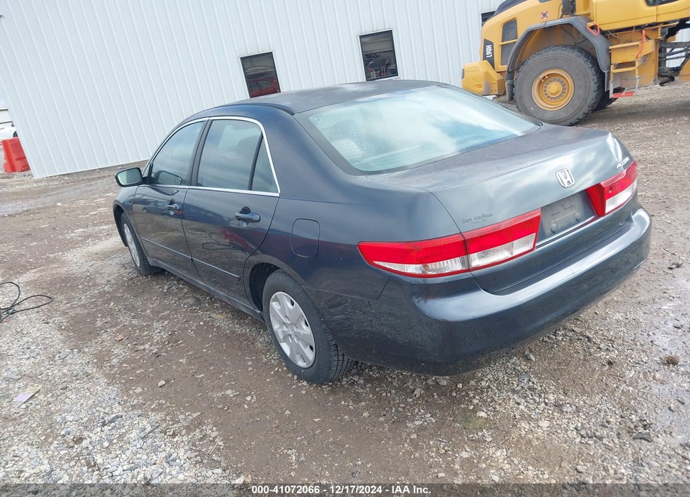 2003 HONDA ACCORD 2.4 LX VIN: 3HGCM56323G702452
