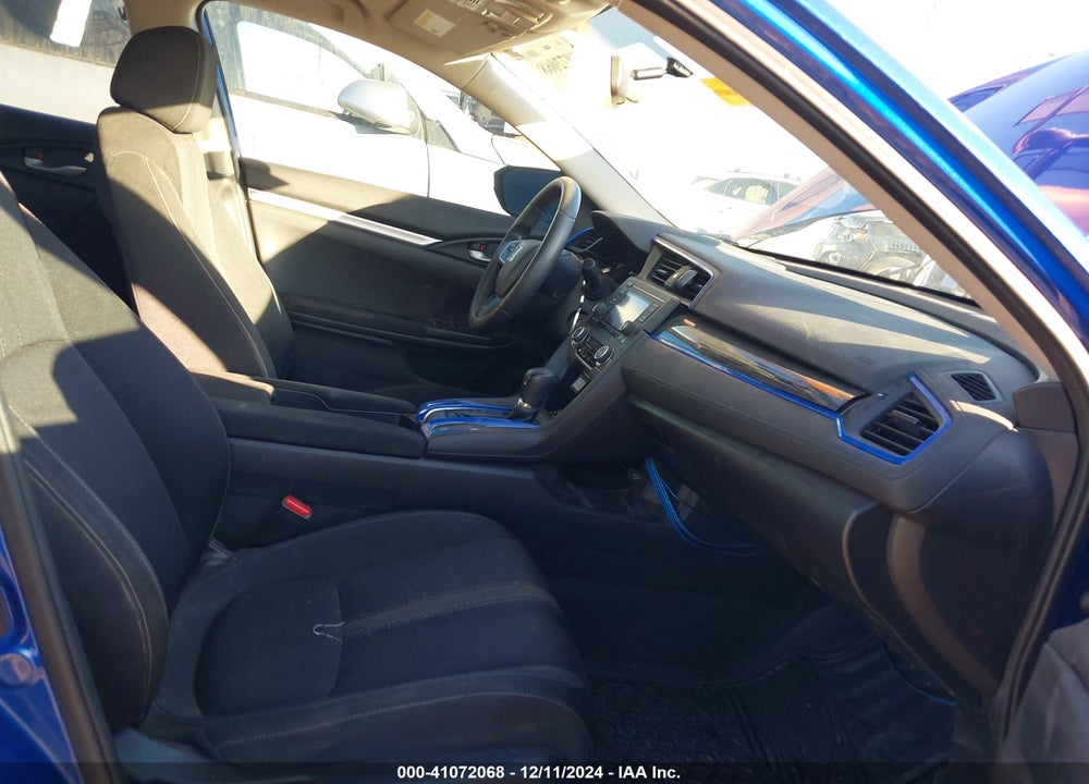 2017 HONDA CIVIC VIN: 19XFC2F59HE075038