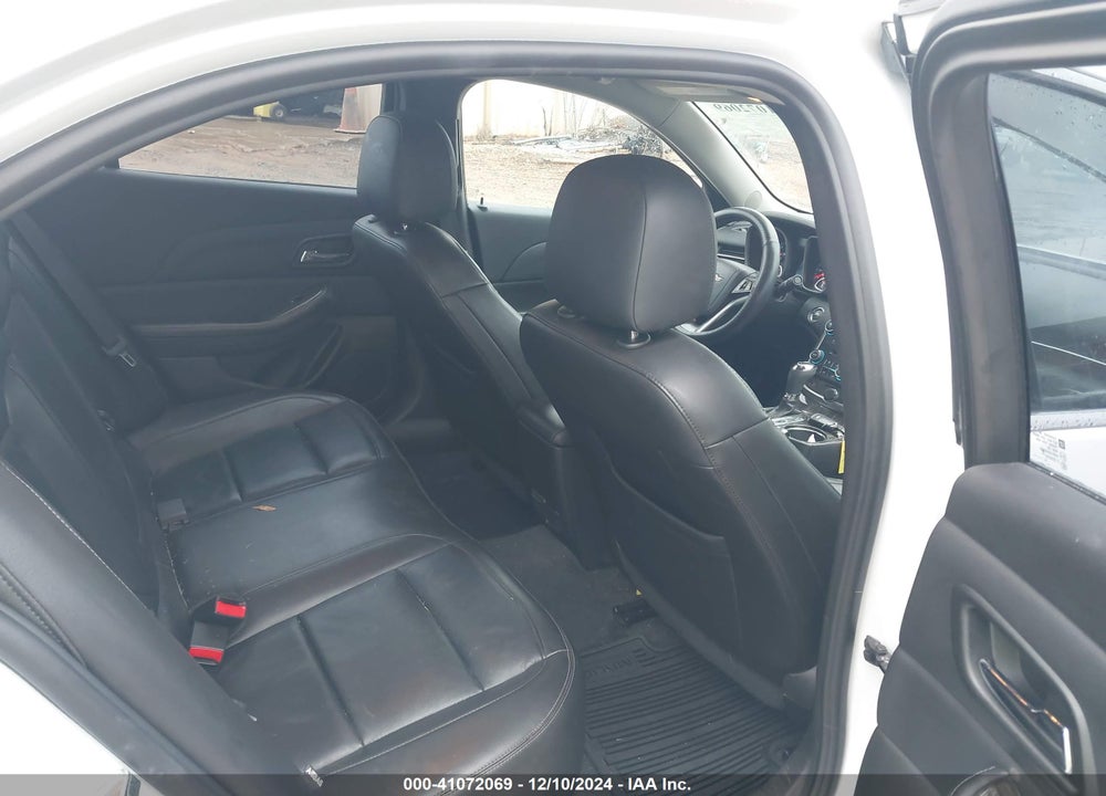 2015 CHEVROLET MALIBU 2LZ VIN: 1G11G5SX8FF178695