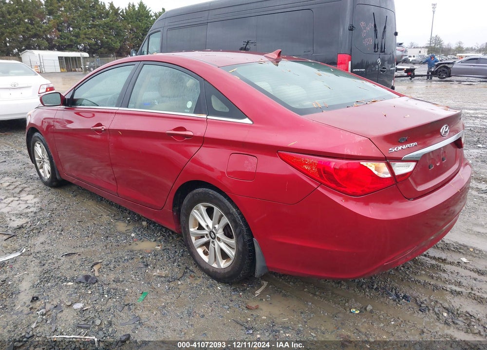 2011 HYUNDAI SONATA GLS VIN: 5NPEB4ACXBH306211
