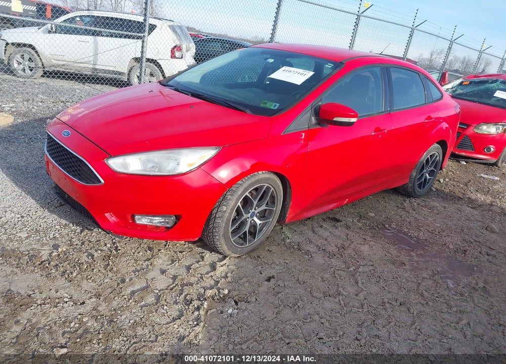 2015 FORD FOCUS SE VIN: 1FADP3F20FL361054