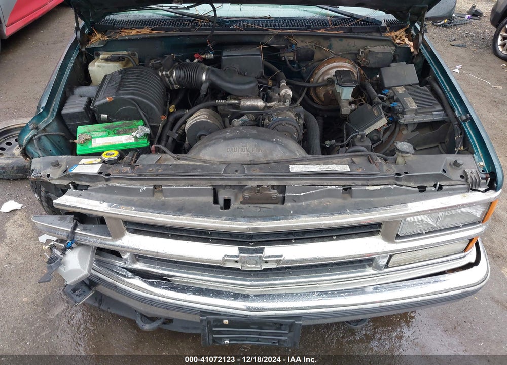 1999 CHEVROLET TAHOE LS VIN: 1GNEK13R3XJ503940