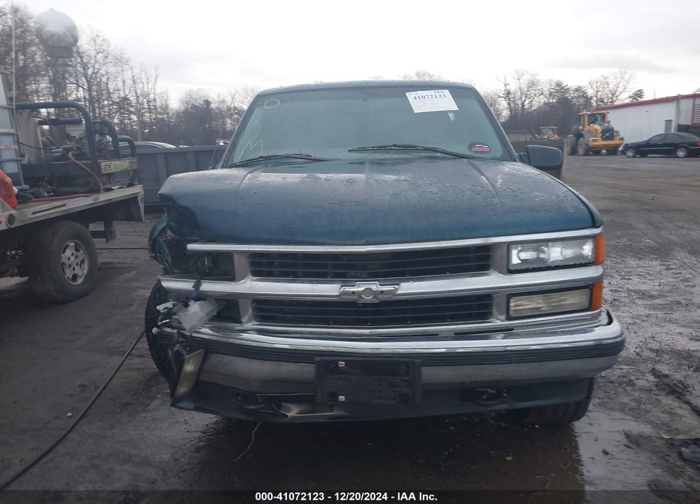 1999 CHEVROLET TAHOE LS VIN: 1GNEK13R3XJ503940