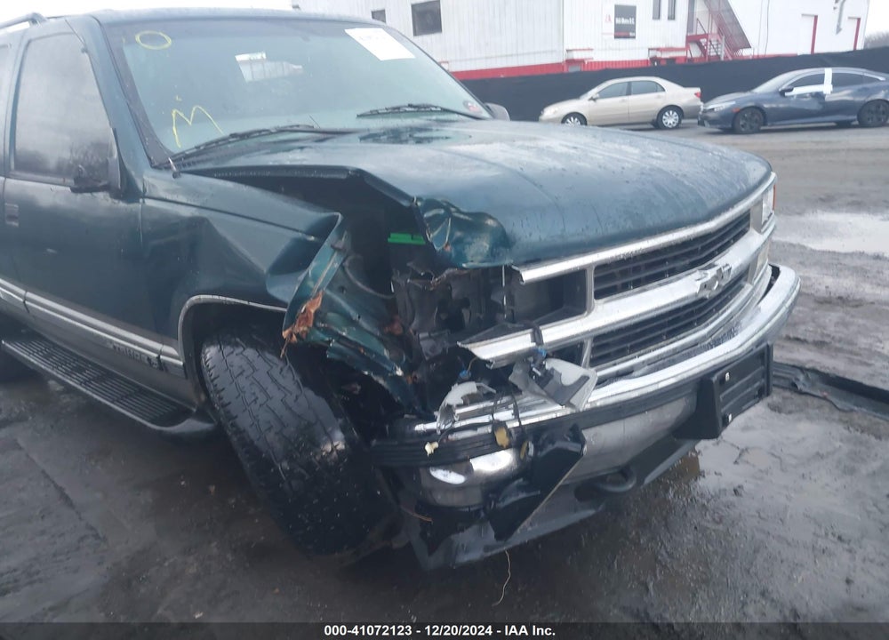1999 CHEVROLET TAHOE LS VIN: 1GNEK13R3XJ503940
