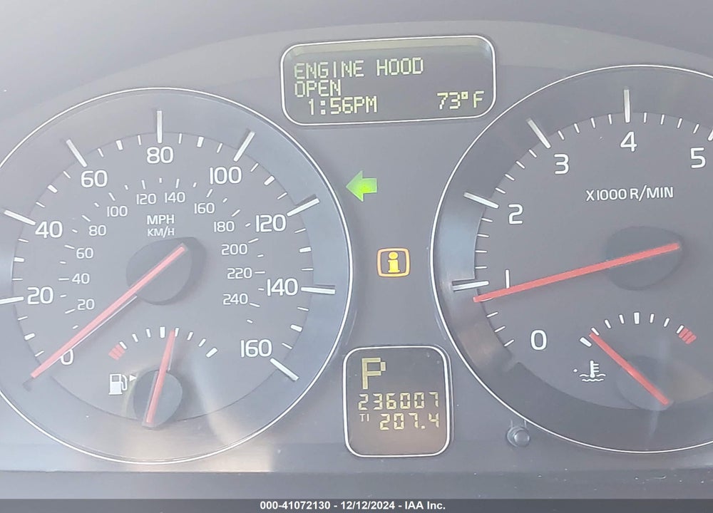 2008 VOLVO C70 T5 VIN: YV1MC672X8J044381
