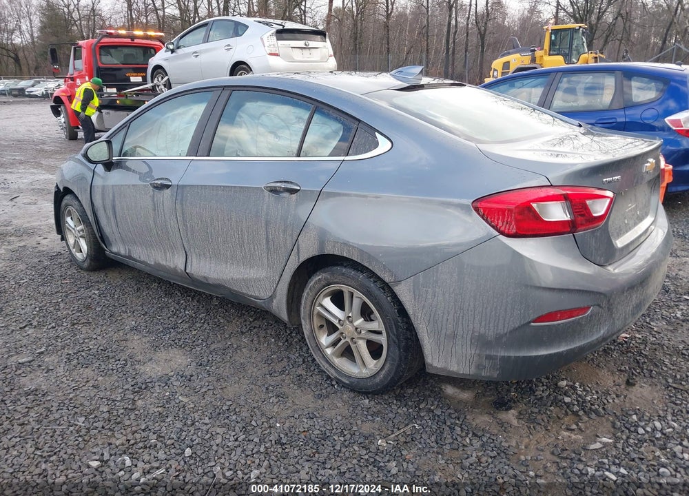 2018 CHEVROLET CRUZE LT AUTO VIN: 1G1BE5SM9J7241435