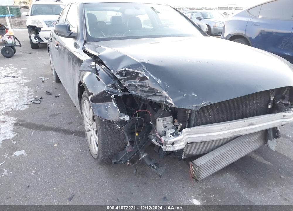 2011 AUDI A4 VIN: WAUFFAFL4BN043601