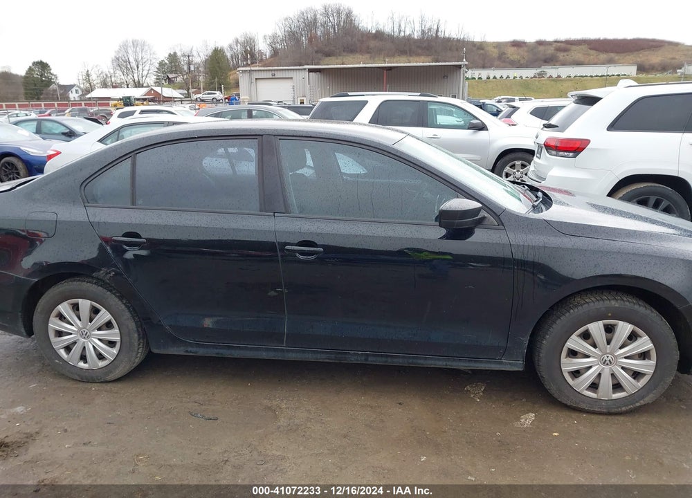 2014 VOLKSWAGEN JETTA 2.0L S VIN: 3VW2K7AJ8EM440374