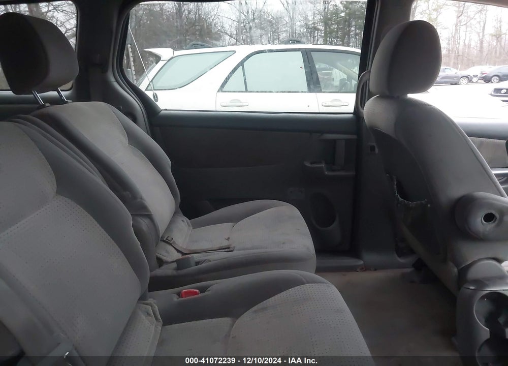 2010 TOYOTA SIENNA LE VIN: 5TDKK4CC9AS295355