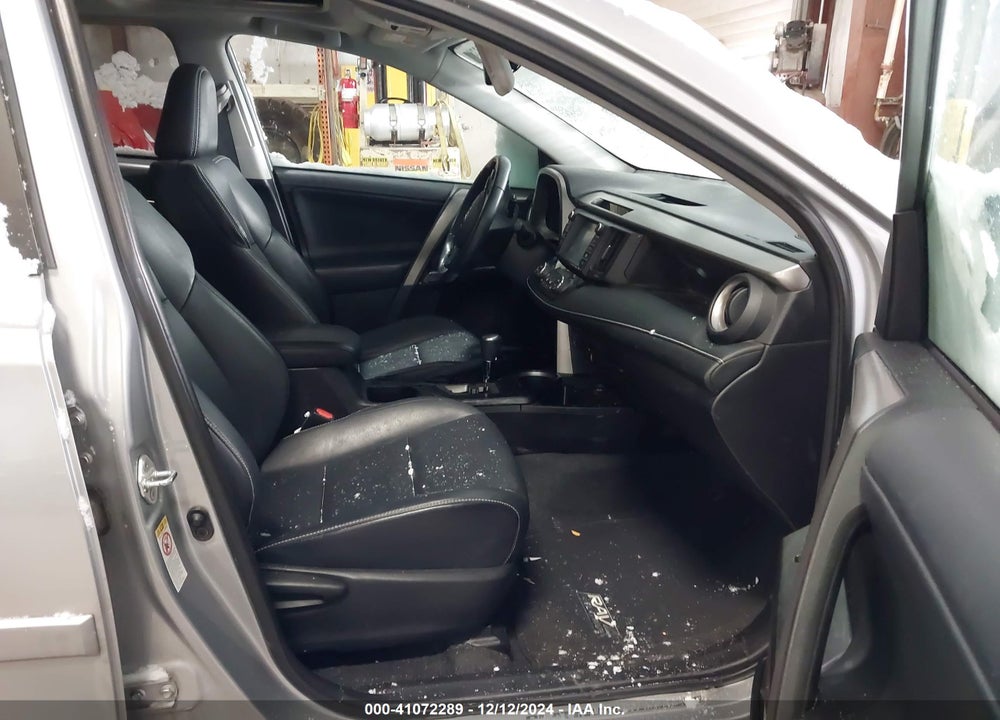 2018 TOYOTA RAV4 PLATINUM VIN: 2T3DFREV4JW700934
