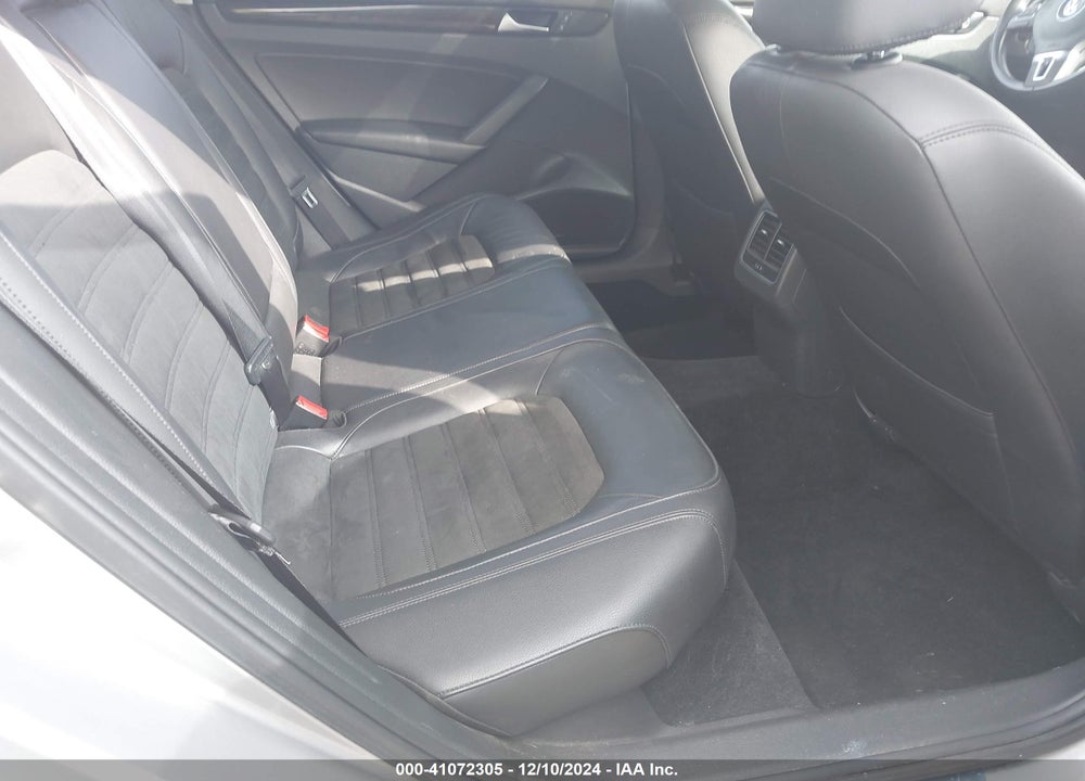 2014 VOLKSWAGEN PASSAT 1.8T SEL PREMIUM VIN: 1VWCT7A34EC071095