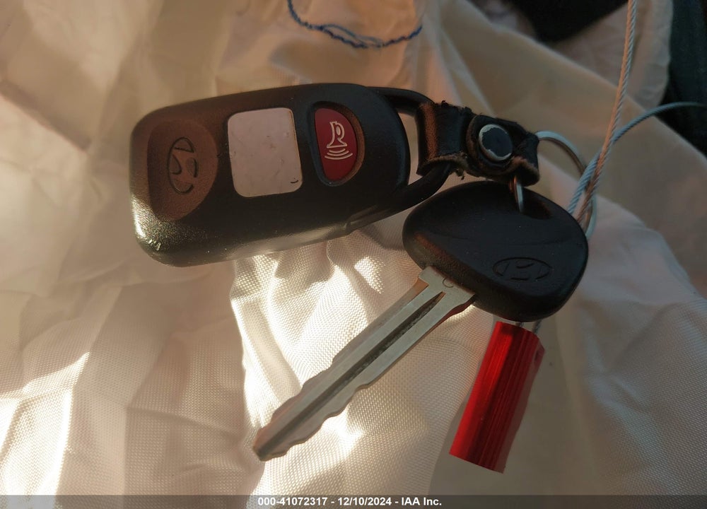 2019 HYUNDAI ELANTRA SE VIN: 5NPD74LF2KH497207
