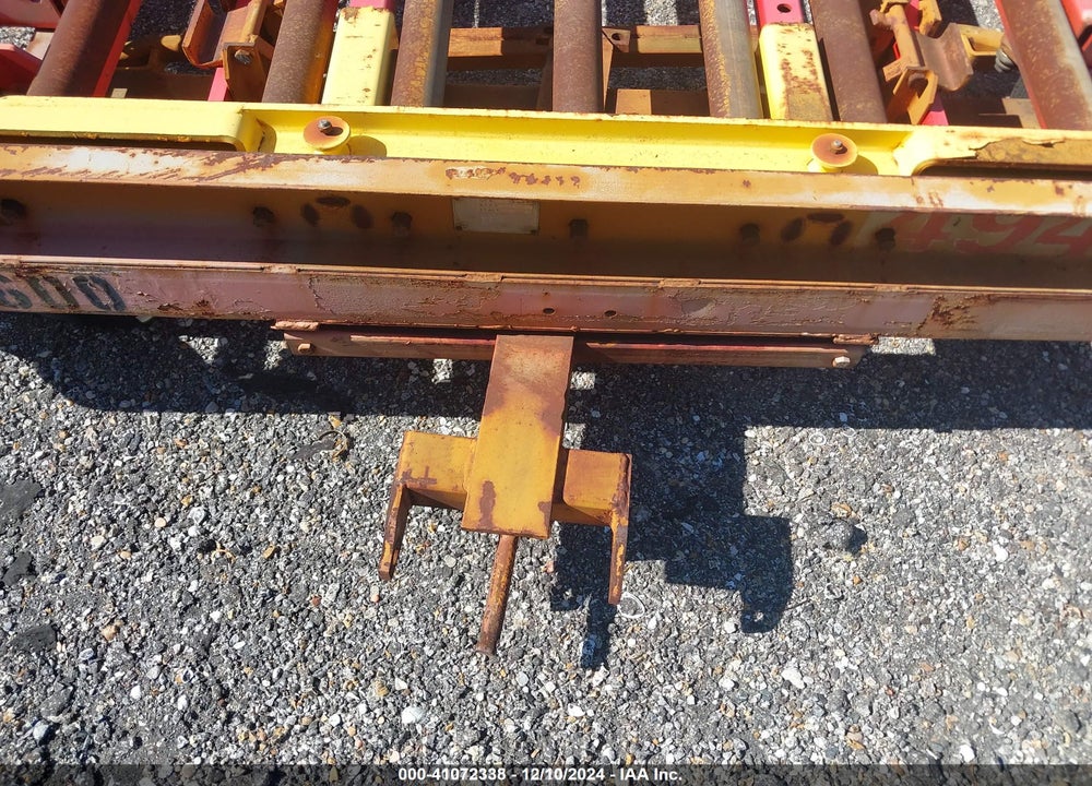 2000 EQUIPMENT GSE 093 VIN: 00000000000049417