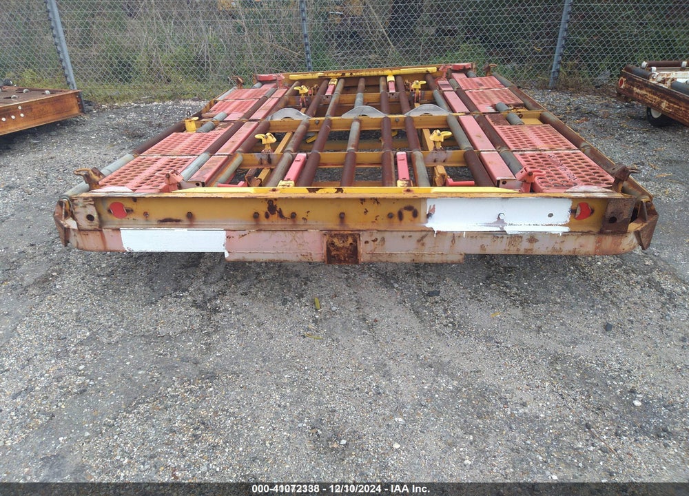2000 EQUIPMENT GSE 093 VIN: 00000000000049417