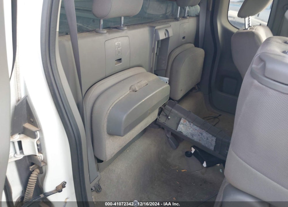 2014 NISSAN FRONTIER VIN: 1N6BD0CT2EN718210