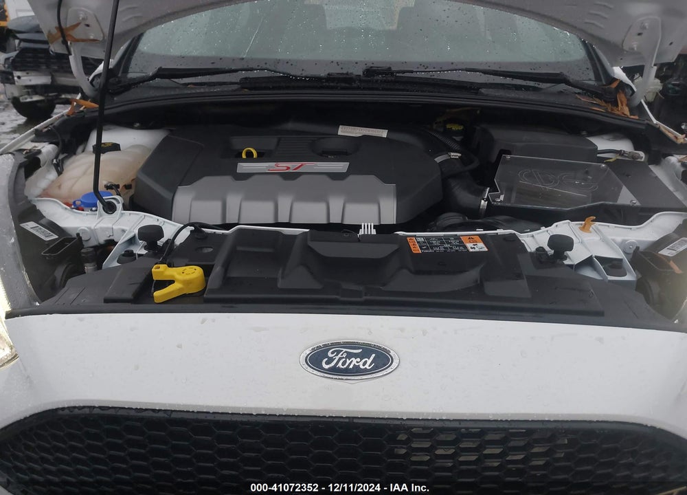 2017 FORD FOCUS ST VIN: 1FADP3L97HL262204