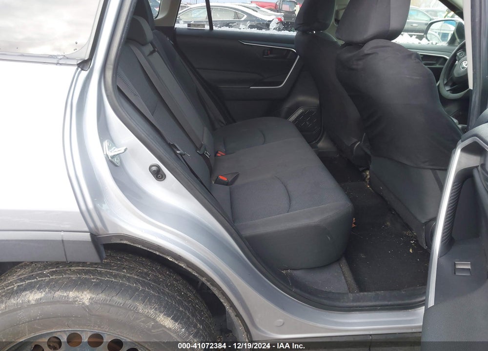 2019 TOYOTA RAV4 LE VIN: JTMG1RFV5KD509886