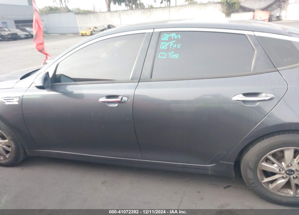 2016 KIA OPTIMA LX VIN: KNAGT4L39G5111949